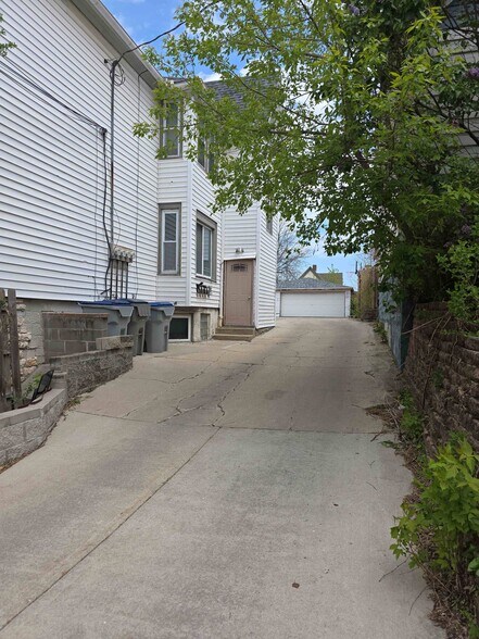 More Photos Of , Milwaukee Multifamily For Sale