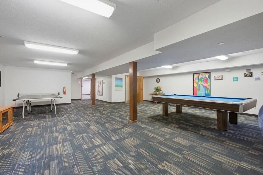 More Photos Of 437 Jefferson Rd, Fremont Shelter For Sale