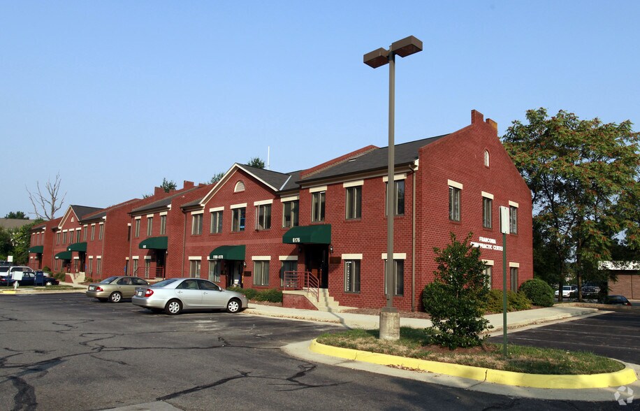 6176-6182 Grovedale Ct