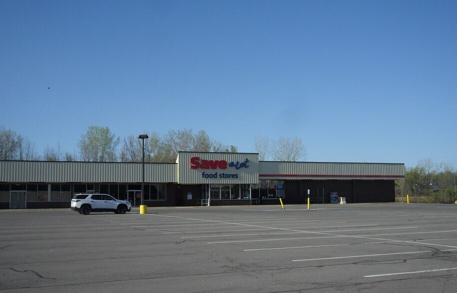 More Photos Of 1250 State Route 104, Ontario Unknown For Lease