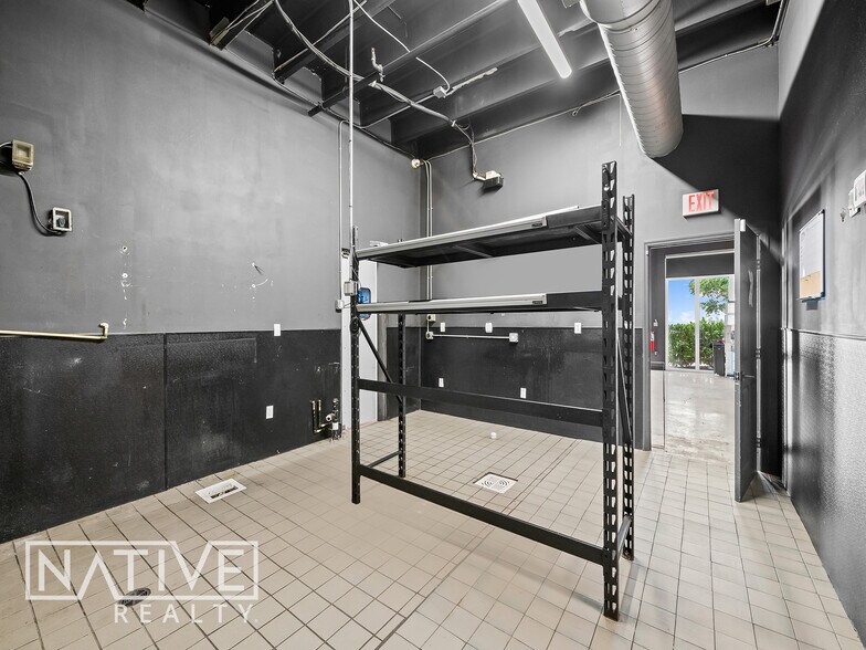 More Photos Of 702-704 NE 1st Ave, Fort Lauderdale Restaurant For Sale