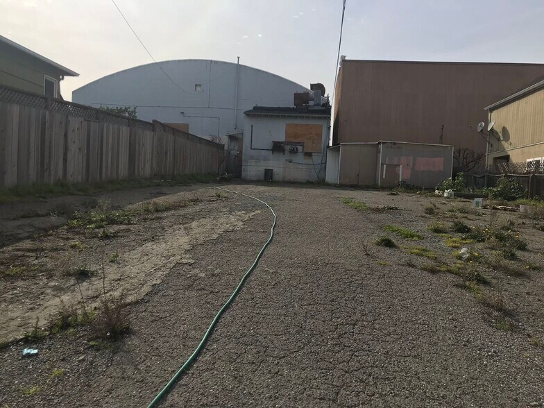 More Photos Of 744 El Camino Real, South San Francisco Restaurant For Lease