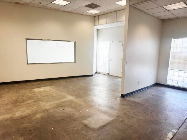 More Photos Of 1321 W 12th St, Los Angeles Light Manufacturing For Lease
