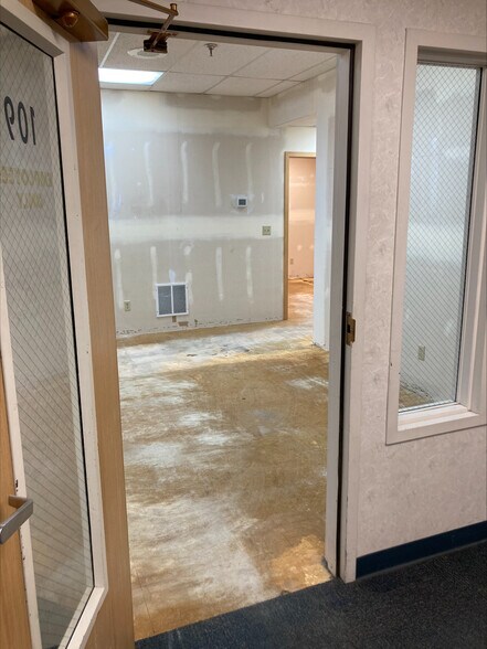 More Photos Of 1600 North Ave W, Missoula Warehouse For Lease