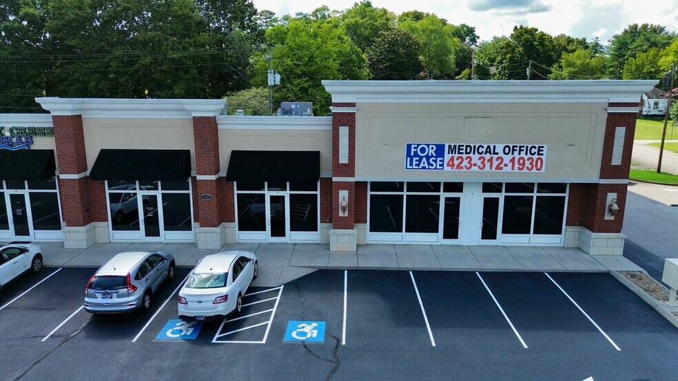 More Photos Of 1405 S Sizer Ave, Jefferson City Unknown For Lease