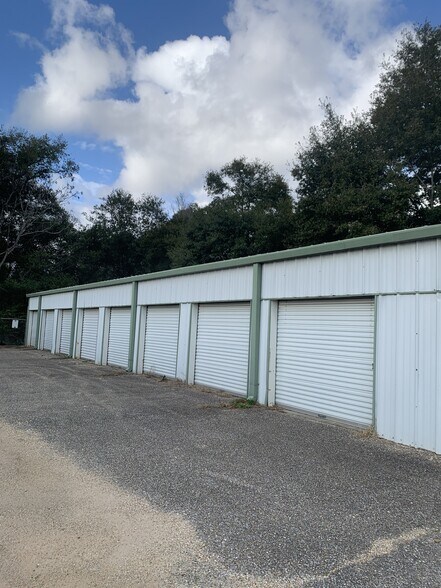 More Photos Of 3500 N Palafox St, Pensacola Showroom For Sale