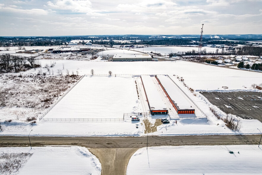 More Photos Of 2851 Business Pl SE, Massillon Self Storage For Sale
