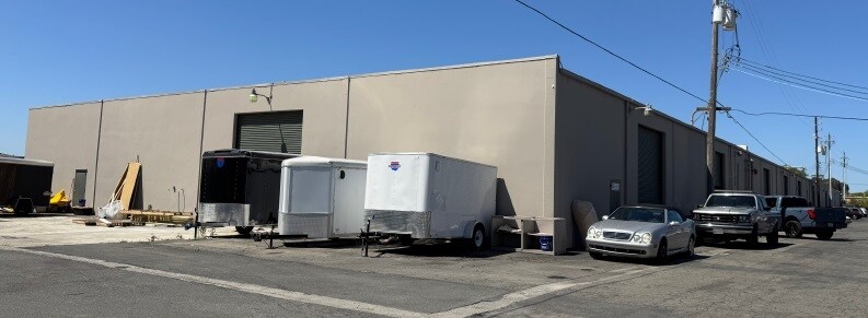 More Photos Of 30540-30544 Union City Blvd, Union City Warehouse For Sale