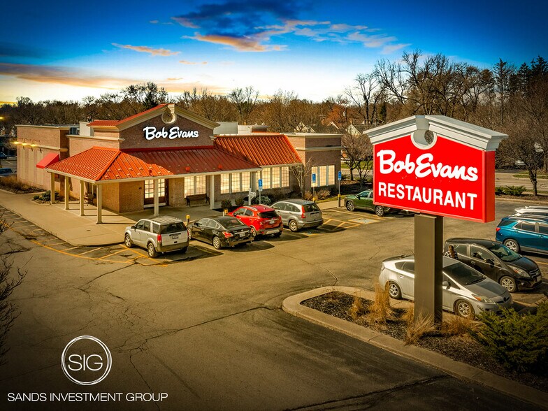 Primary Photo Of 1850 E Dorothy Ln, Kettering Restaurant For Sale