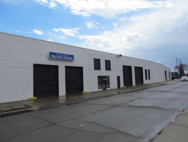 More Photos Of 1301 Leverette St, Detroit Industrial For Lease