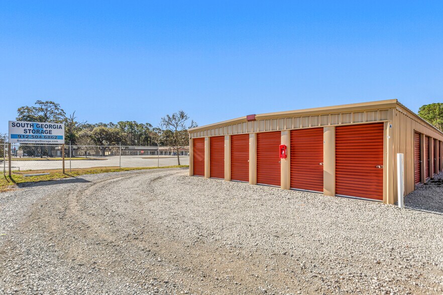 More Photos Of 74 Cornerstone Ln, Brunswick Self Storage For Sale