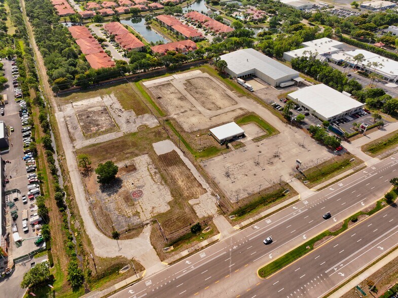 More Photos Of 14101 S Tamiami Trl, Fort Myers General Retail For Sale