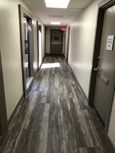 More Photos Of 900 N Cuyamaca St, El Cajon Office For Lease