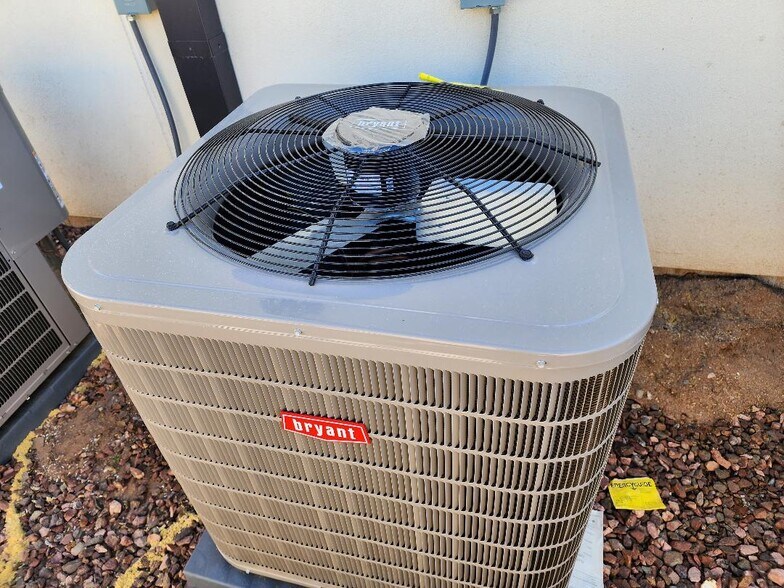 More Photos Of 726 E Monroe Ave, Buckeye Light Distribution For Lease