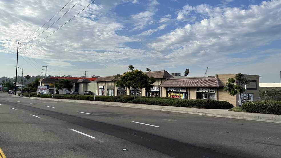 More Photos Of 1022 W Morena Blvd, San Diego Showroom For Lease