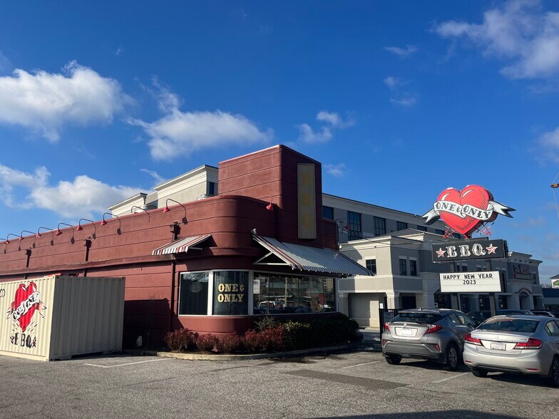 More Photos Of 567 S Perkins Rd, Memphis Restaurant For Lease