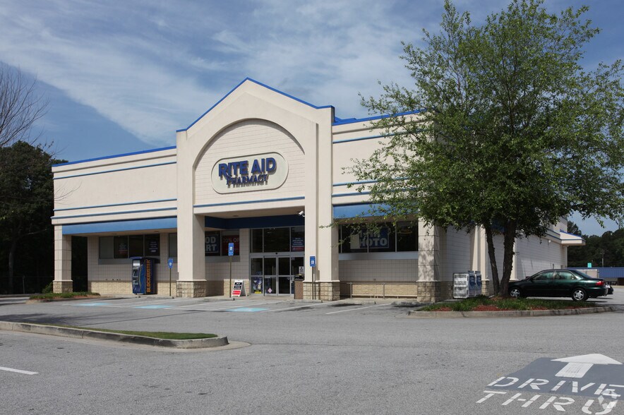 Primary Photo Of 4101 Five Forks Trickum Rd, Lilburn Drugstore For Lease