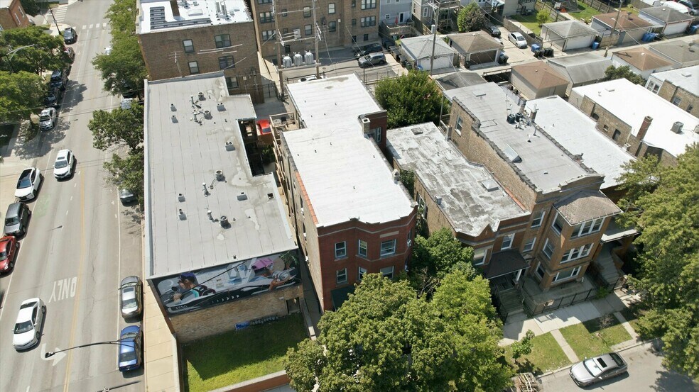 More Photos Of 3605-3607 W Palmer St, Chicago Apartments For Sale