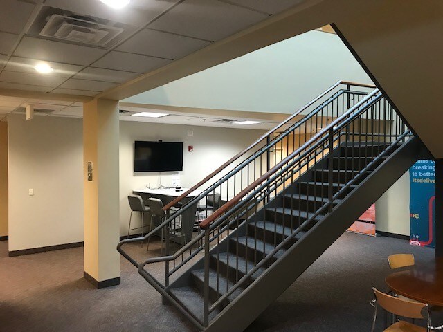 More Photos Of 4079 Park East Ct SE, Grand Rapids Medical For Lease