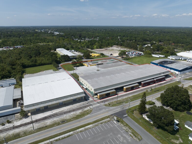 Primary Photo Of 3010 Maine Ave, Lakeland Manufacturing For Lease