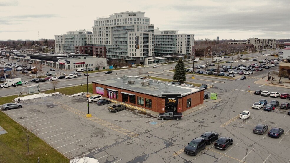 More Photos Of 3237 Boul des Sources, Dollard-des-Ormeaux General Retail For Lease
