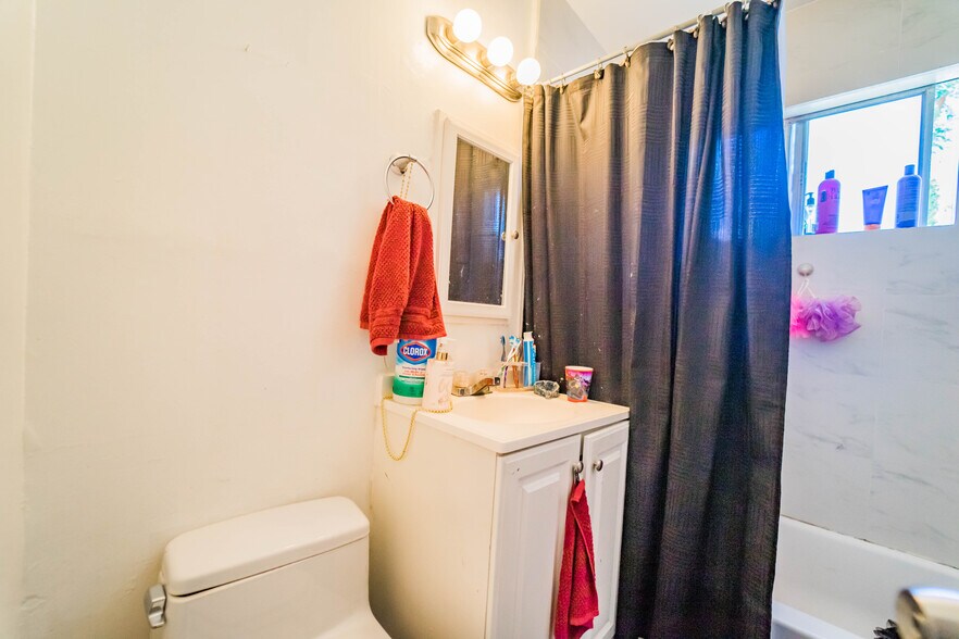 More Photos Of 9208 Harness St, Spring Valley Apartments For Sale