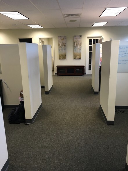 More Photos Of 3701 N St. Peters Pky, Saint Peters Office For Lease