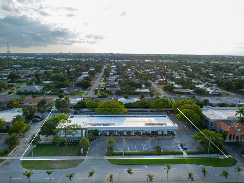 More Photos Of 2831 N Federal Hwy, Boca Raton Unknown For Lease