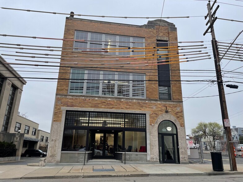 More Photos Of 722 Scott St, Covington Loft Creative Space For Lease