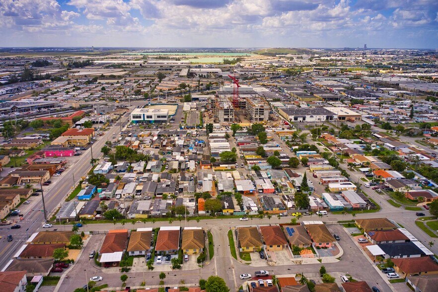 More Photos Of 1401 W 29th St, Hialeah Manufactured Housing Mobile Home Park For Sale