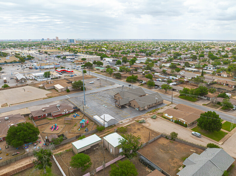 More Photos Of 1001 Austin St, Midland Religious Facility For Sale
