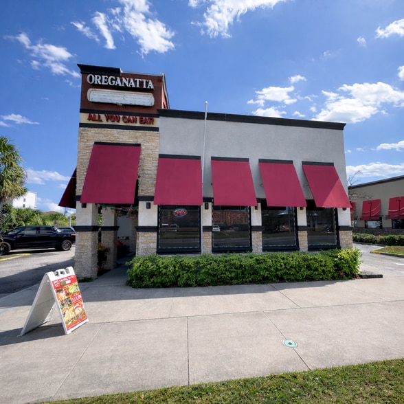More Photos Of 6320 International Dr, Orlando Fast Food For Lease