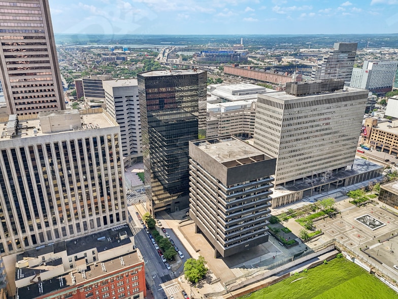 More Photos Of 20 S Charles St, Baltimore Office For Lease