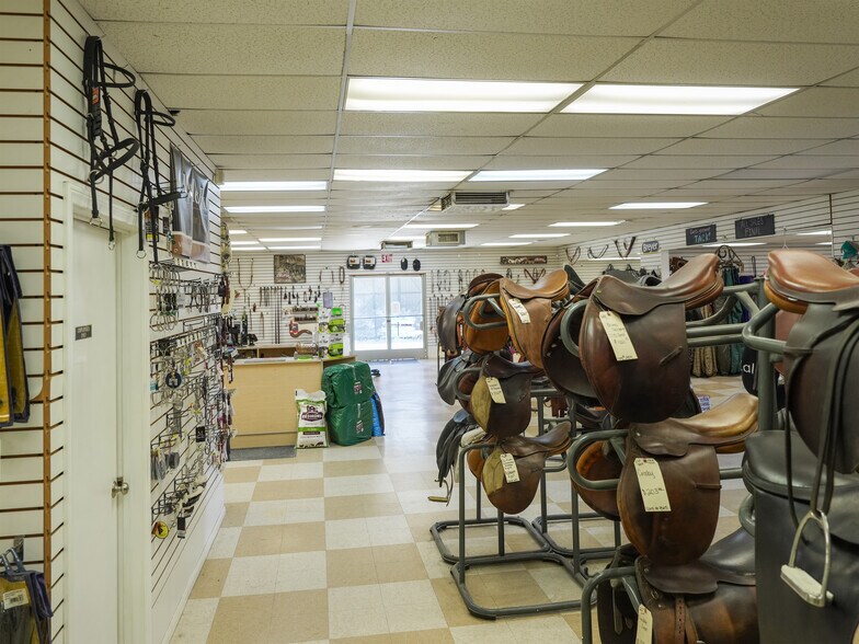 More Photos Of 2537 Main St, Ramona Freestanding For Sale