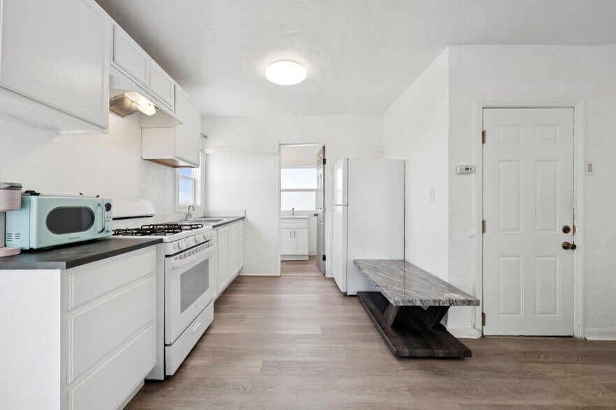 More Photos Of 1360 Berkeley Way, Berkeley Apartments For Sale