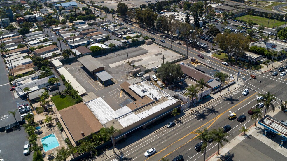 More Photos Of 34162 Doheny Park Rd, Dana Point Freestanding For Lease