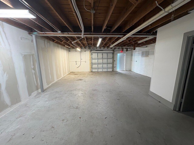 More Photos Of 238 Peachtree St, Cocoa Freestanding For Lease