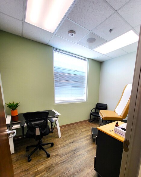 More Photos Of 13830 Sawyer Ranch Rd, Dripping Springs Medical For Lease