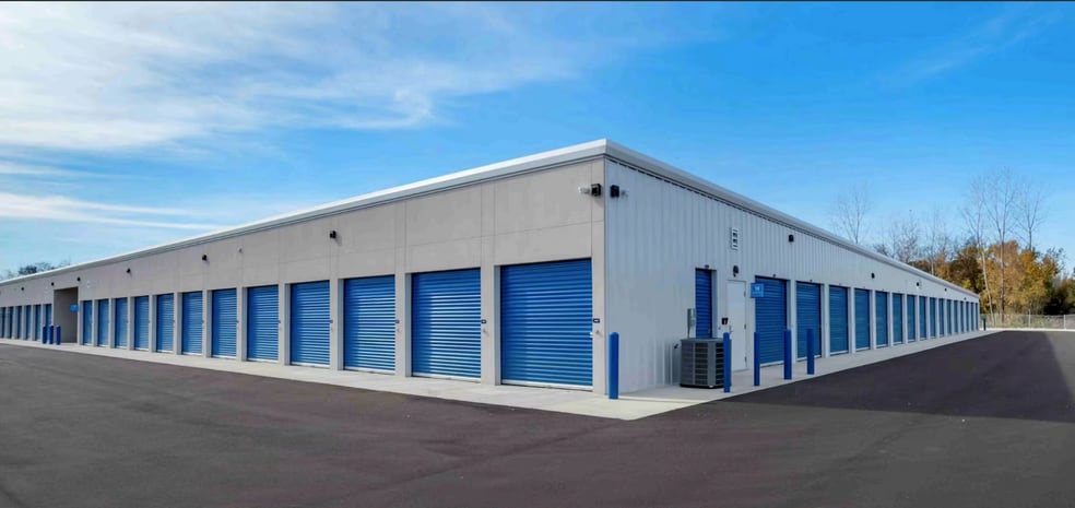 Primary Photo Of 7655 E Highway 25, Belleview Self Storage For Sale