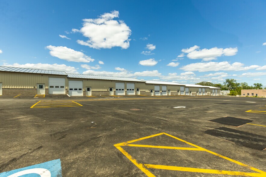Primary Photo Of 399 Ledyard St, Hartford Flex For Lease