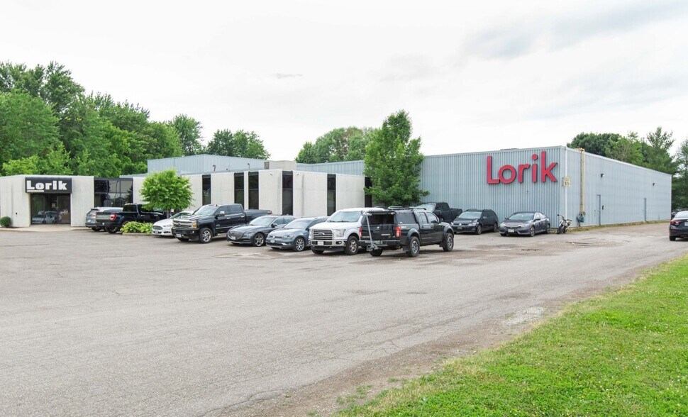 Primary Photo Of 19 Copernicus Blvd, Brantford Manufacturing For Lease
