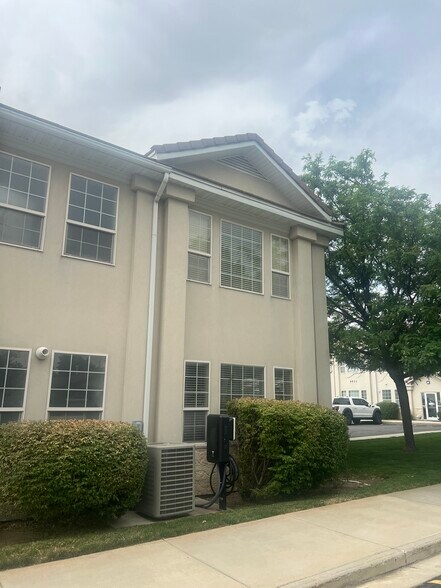 More Photos Of 9537 S 700 E, Sandy Office For Sale