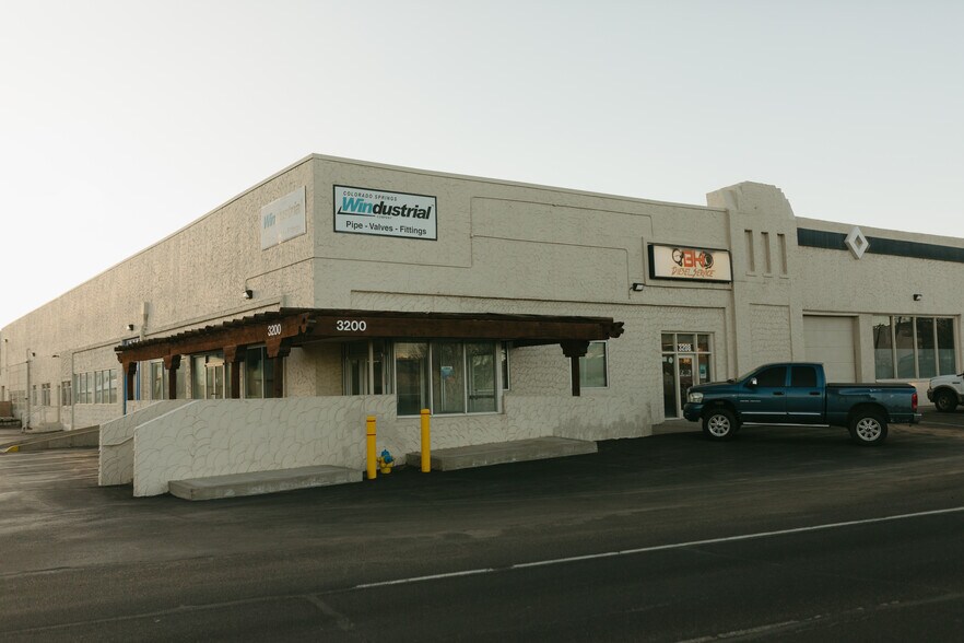 More Photos Of 3200-3250 N Nevada Ave, Colorado Springs Warehouse For Lease