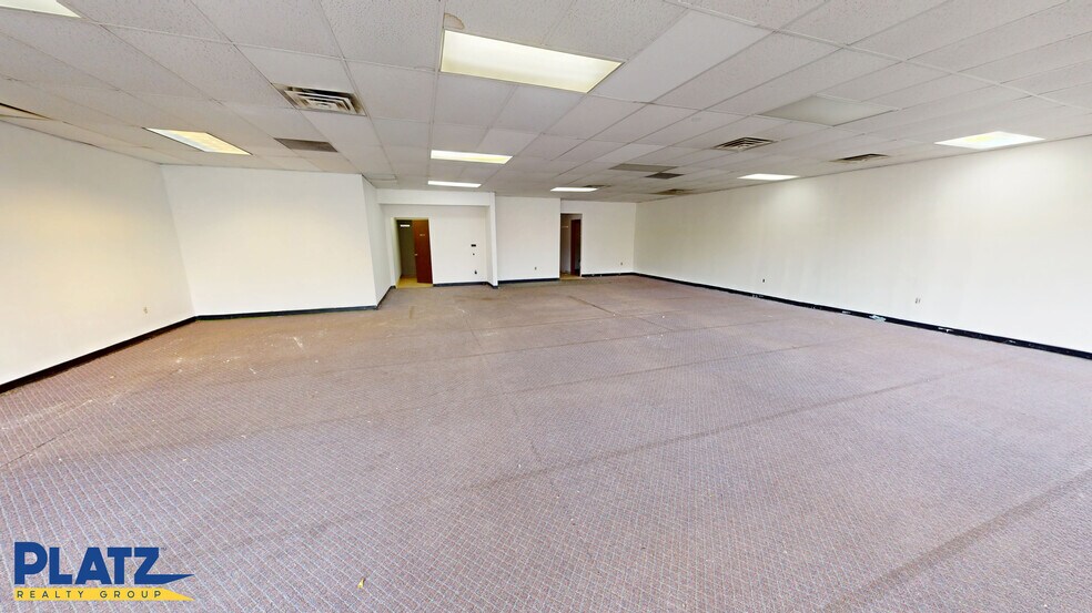 More Photos Of 4024-4040 Belmont Ave, Youngstown Freestanding For Lease