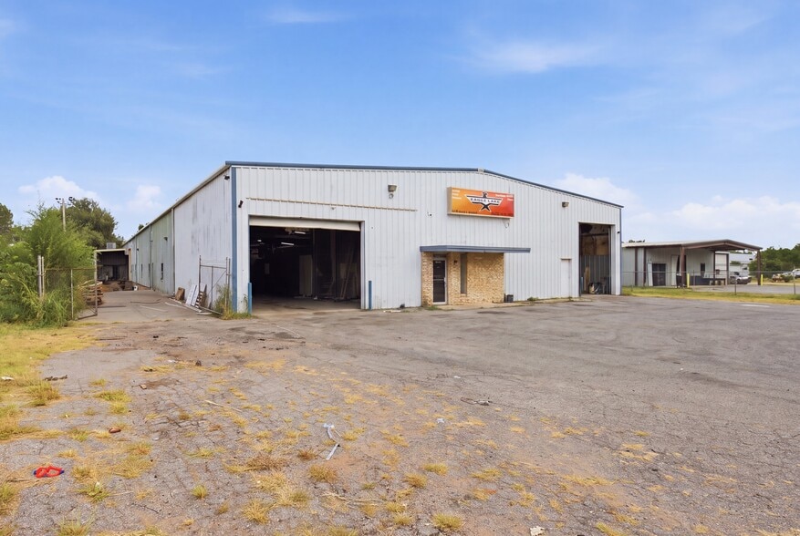 Primary Photo Of 3321 E Reno Ave, Oklahoma City Distribution For Sale