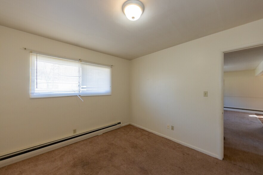 More Photos Of 10-36 Linda St, Tallmadge Apartments For Sale