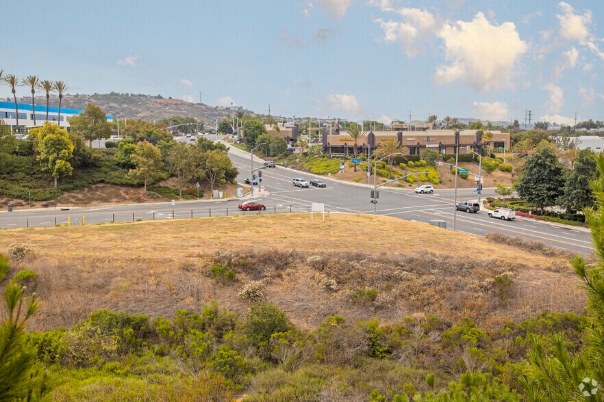 More Photos Of Business Park Dr & Poinsettia Ave, Vista Carwash For Sale