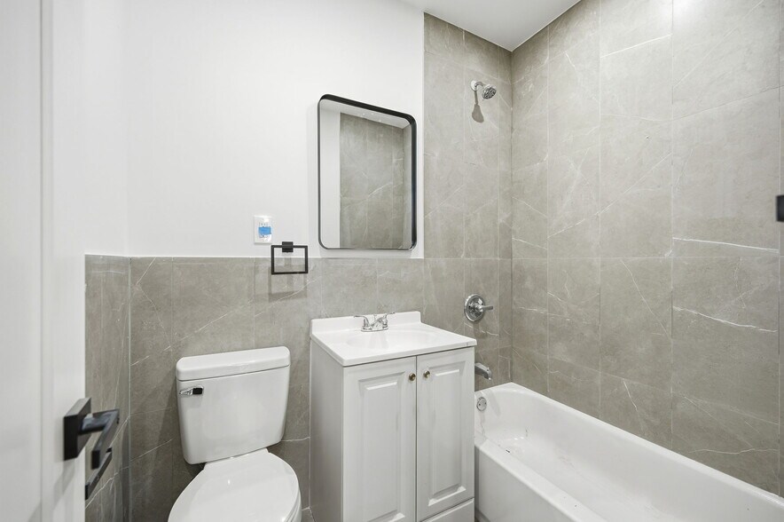 More Photos Of 2152 Muliner Ave, Bronx Apartments For Sale