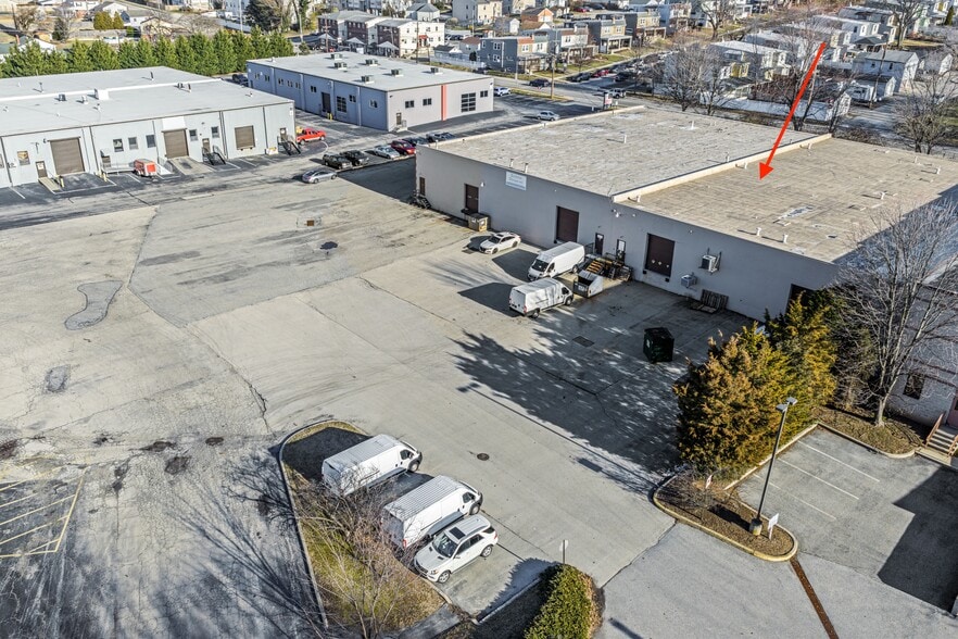 More Photos Of 950 Colwell Ln, Conshohocken Warehouse For Lease