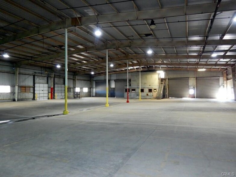 More Photos Of 2777 N State Highway 59, Merced Manufacturing For Lease